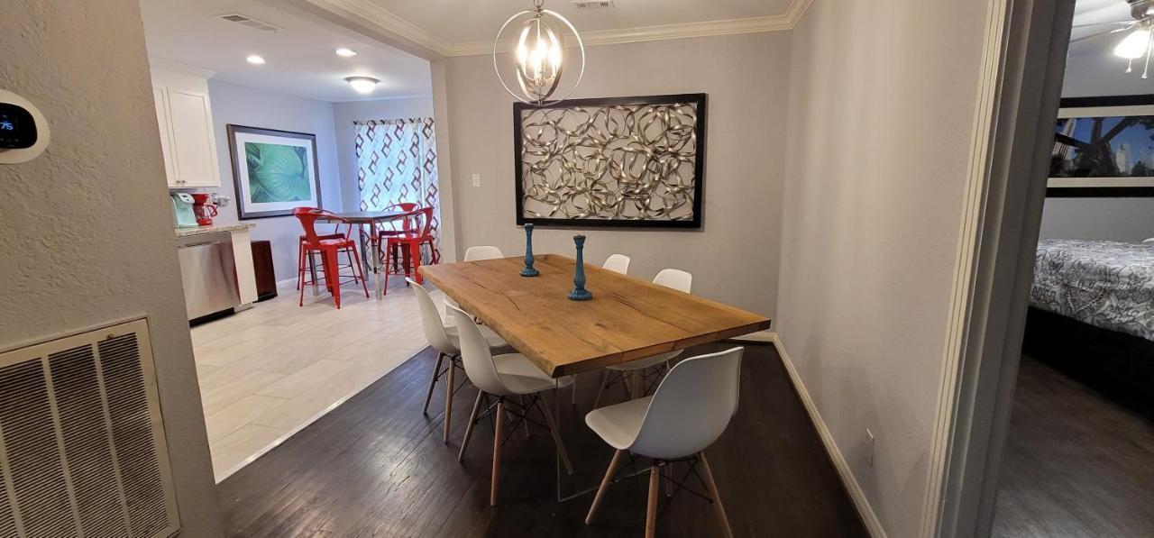 The Harby Street House - Close To U Of H, Stadiums, Downtown, Med Center Houston Bagian luar foto
